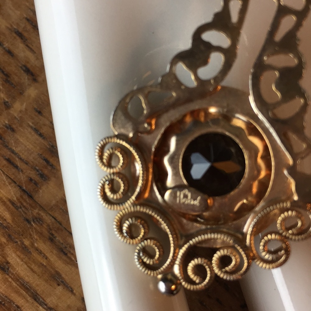 Hobe Pendant - Picture 5 of 14